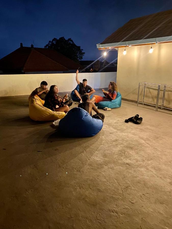 Amigos Guesthouse & Hostel Canggu Eksteriør bilde